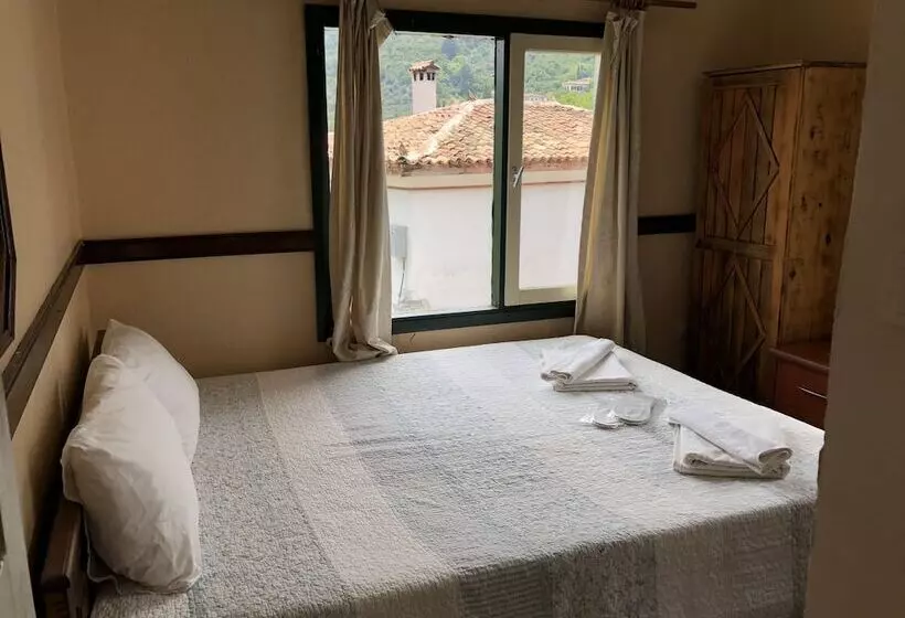 ホテル Wisteria Guest House