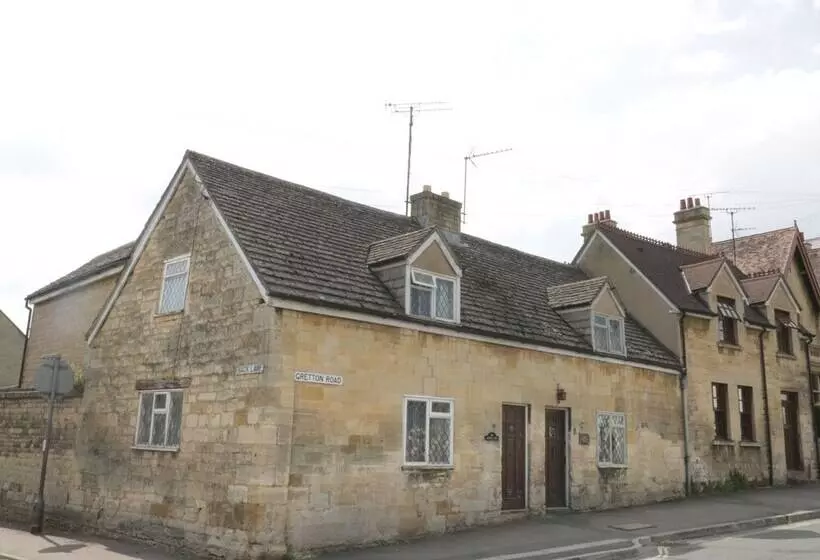 Mouse Hole Cottage