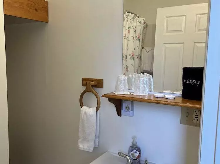 Majatalo At The White House