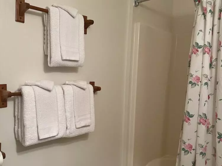 Majatalo At The White House