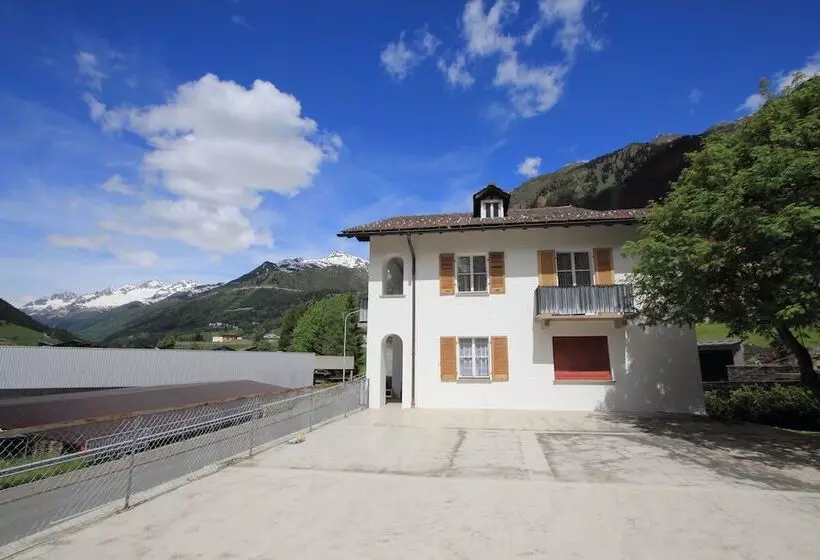 ペンション Chalet Cuore Delle Alpi