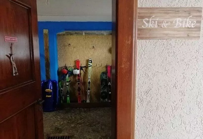 ペンション Chalet Cuore Delle Alpi