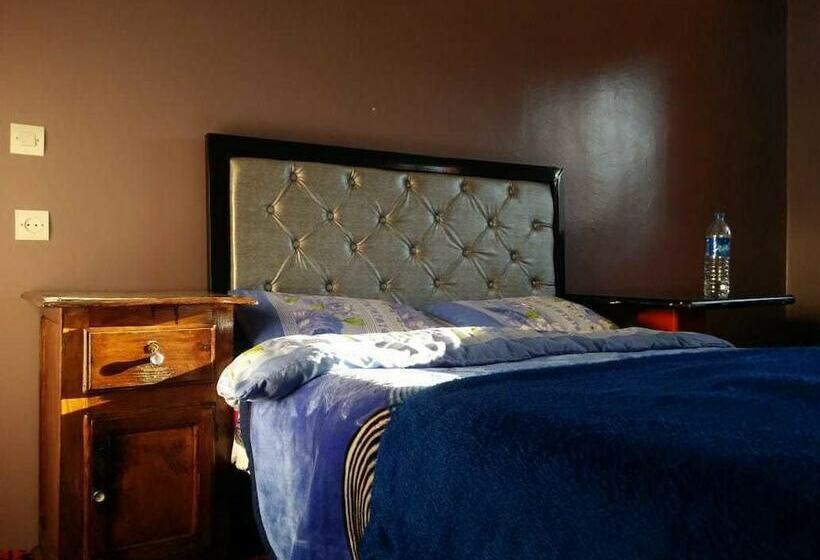 بنسيون Dar Tanzought