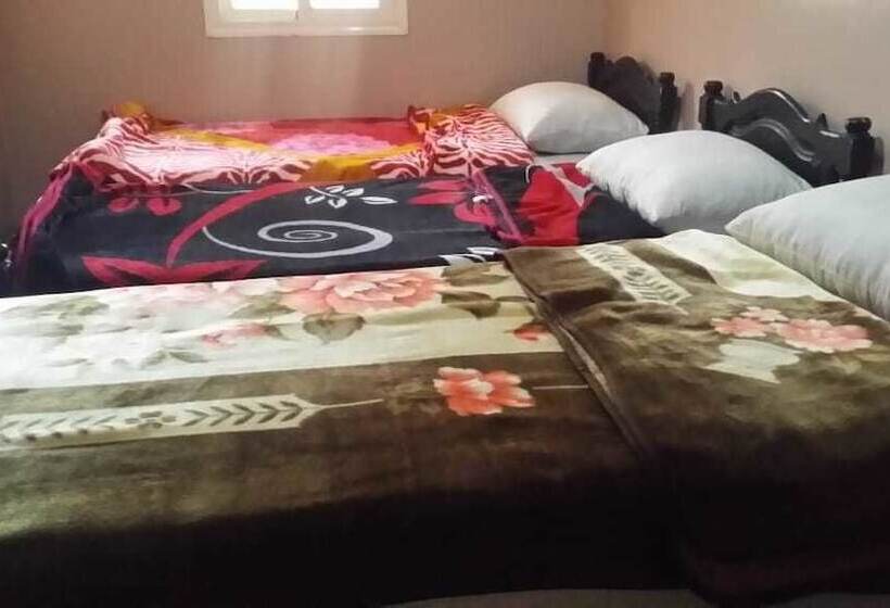 بنسيون Dar Tanzought