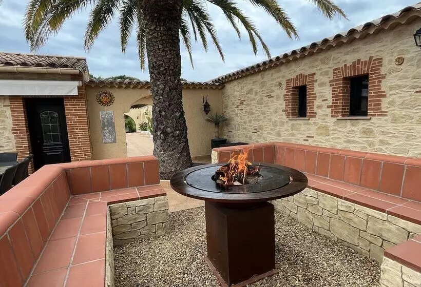 Majatalo Chambres D Hôtes & Spa Mas Dels Esquirols