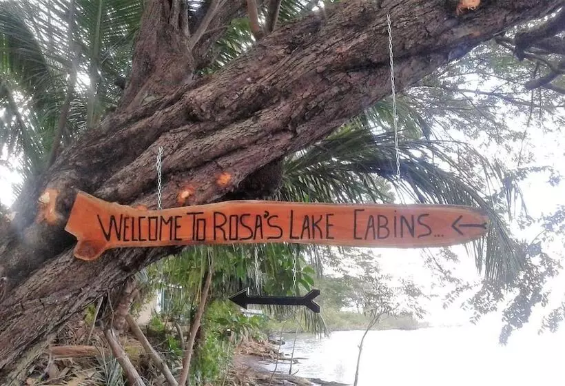 Majatalo Rosa's Lake Cabins