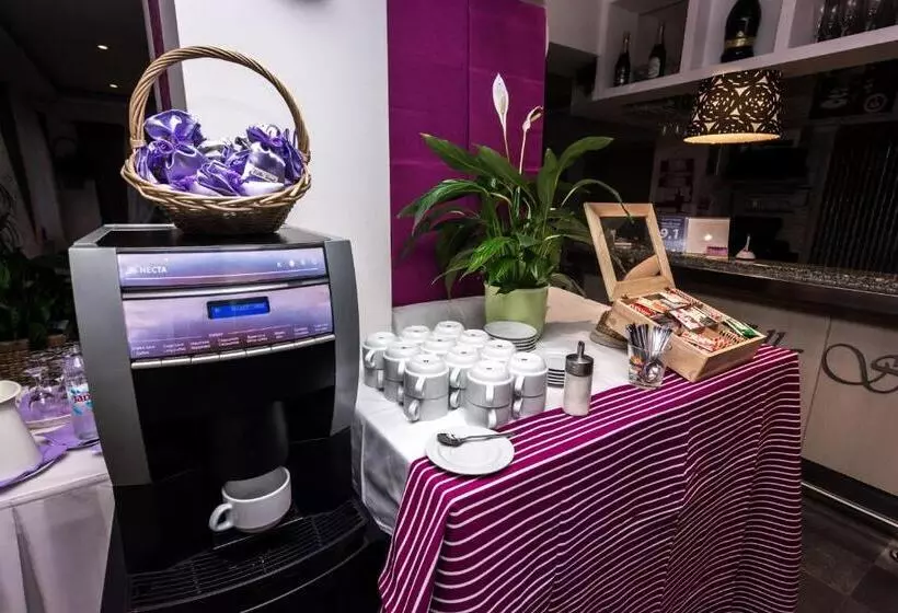 Majatalo Villa Sandi   Free Parking