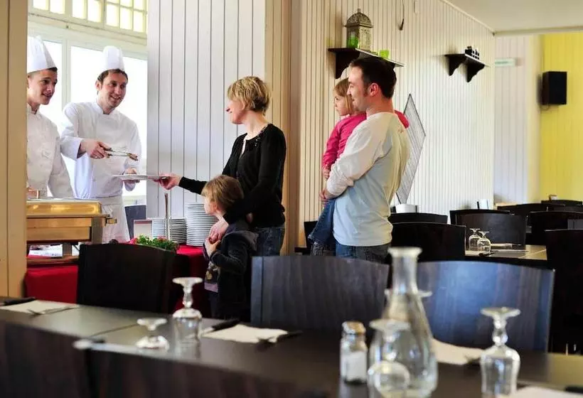 استراحتگاه Village Vacances Le Chablais