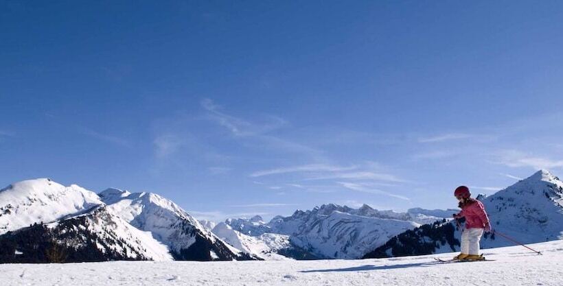 אתר נופש Village Vacances Le Chablais