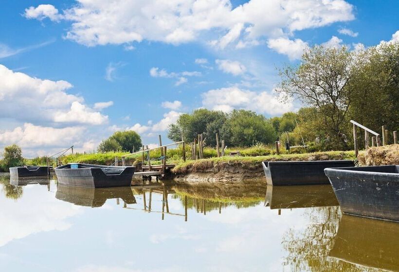 リゾートホテル Village Vacances Chateau De Tréambert