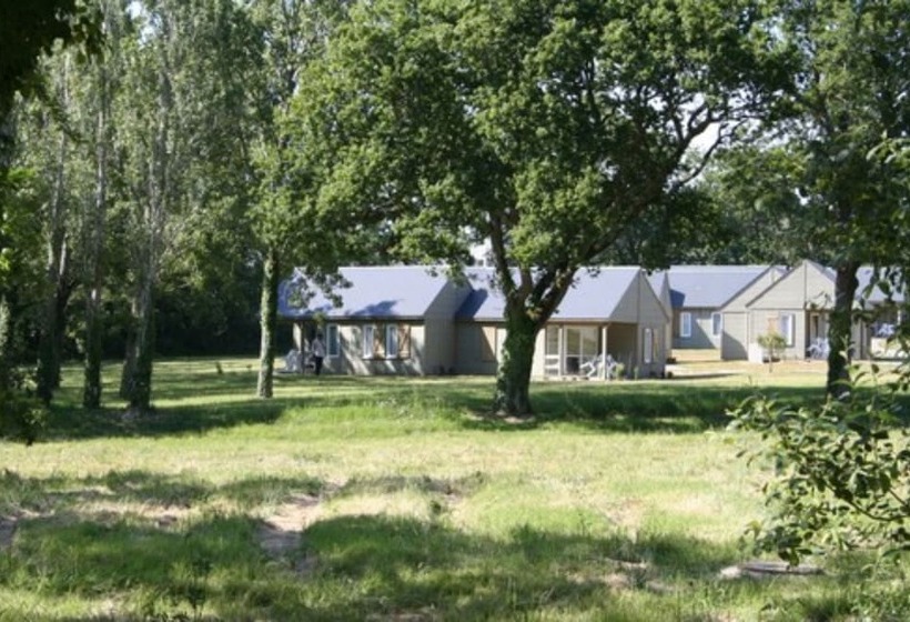 リゾートホテル Village Vacances Chateau De Tréambert