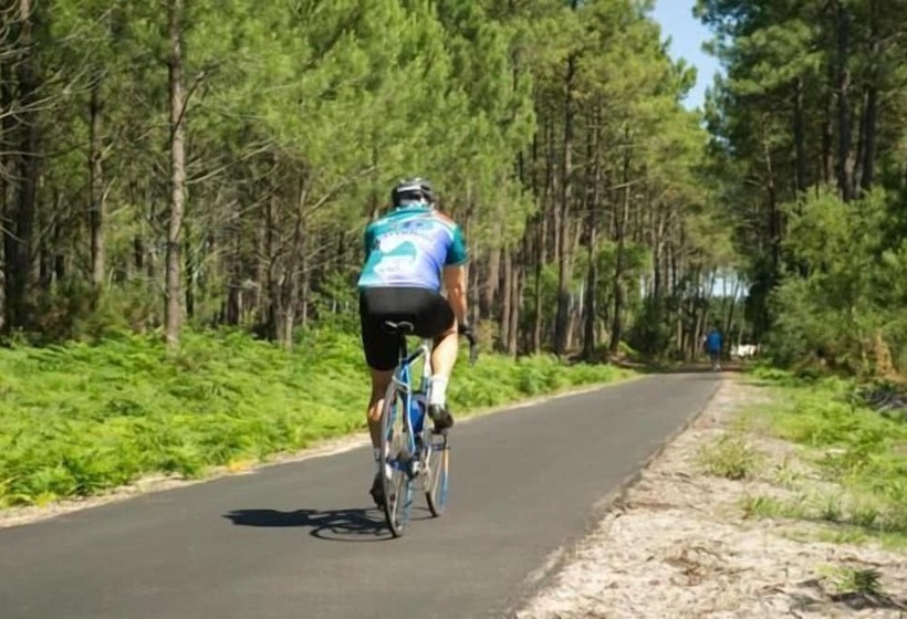 リゾートホテル Village Vacances Chateau De Tréambert