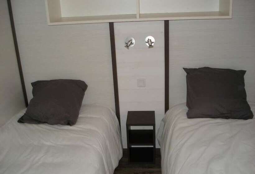 リゾートホテル Village Vacances Chateau De Tréambert