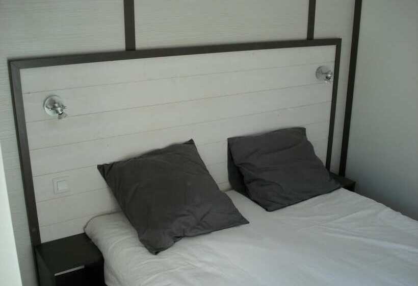 リゾートホテル Village Vacances Chateau De Tréambert