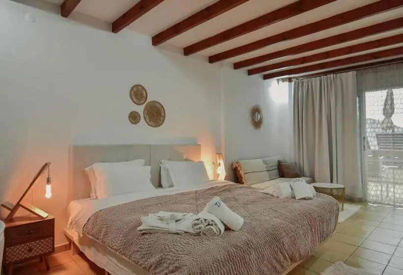 Tango Studios