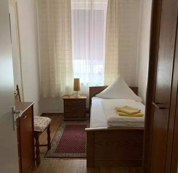 בית מלון כפרי Am Freihafen