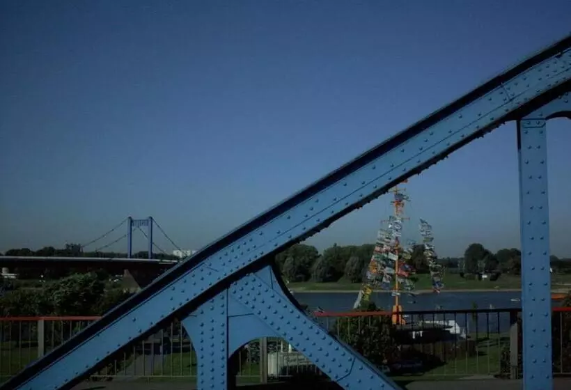 בית מלון כפרי Am Freihafen