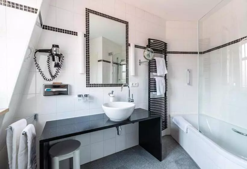 Отель Am Torturm