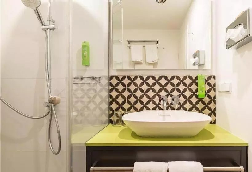 Отель Am Torturm