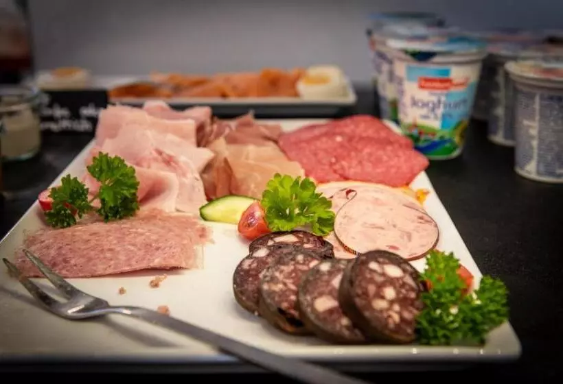 Отель Am Torturm