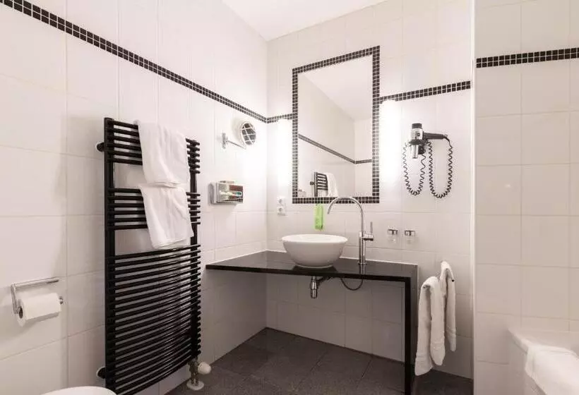 Отель Am Torturm