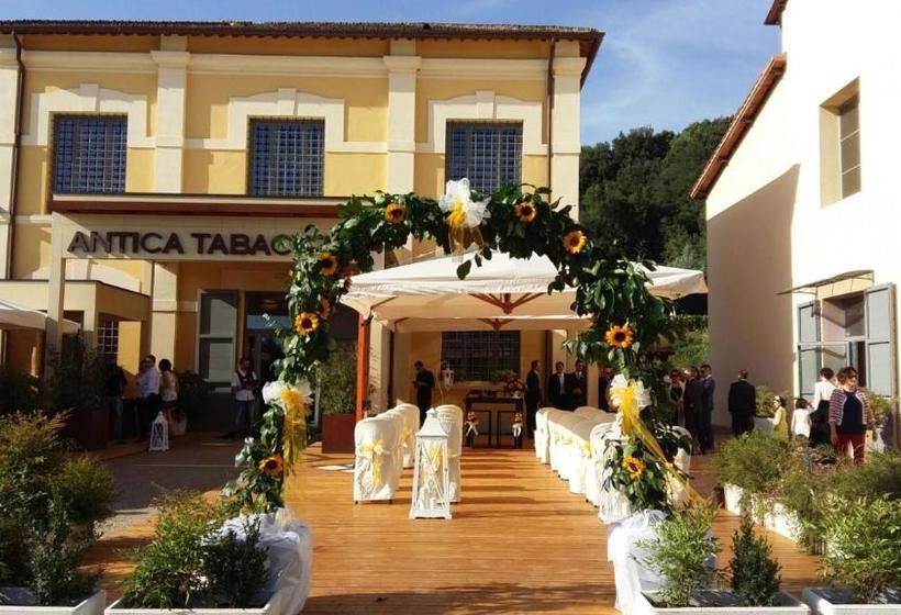 Отель Antica Tabaccaia Resort