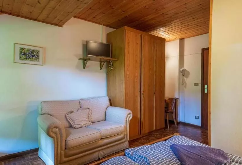 Отель Appartements Pension Sonia