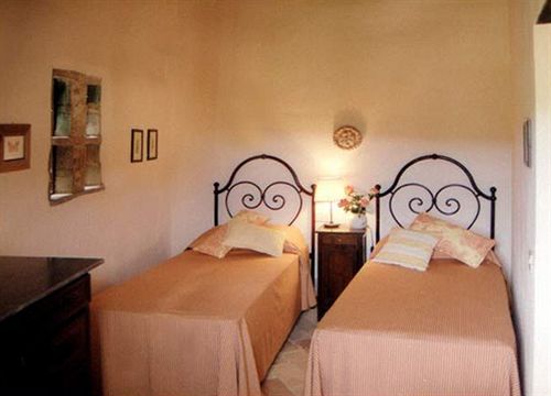 Отель Borgo Le Mascie