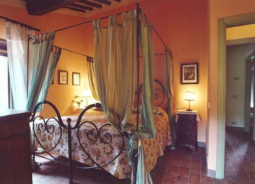 Отель Borgo Le Mascie