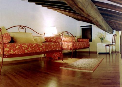 Отель Borgo Le Mascie