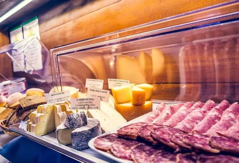 ホテル Cascina Ponchietta