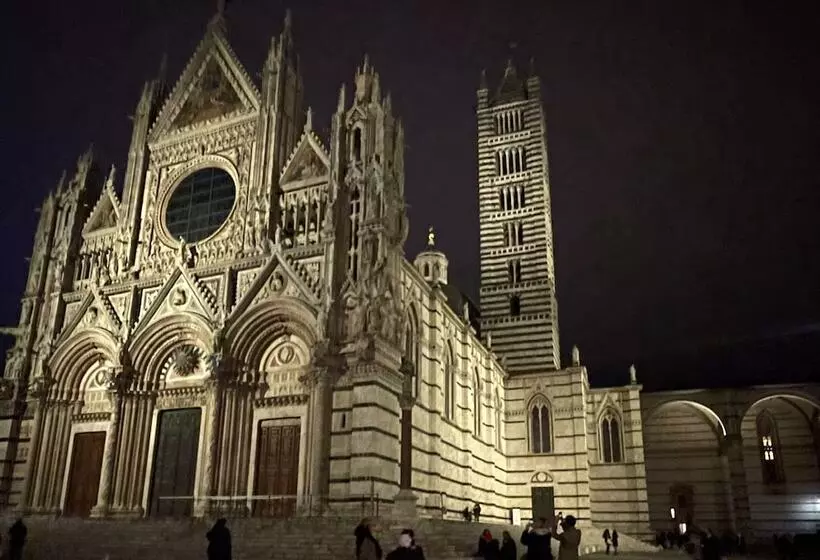 ホテル Castel Pietraio