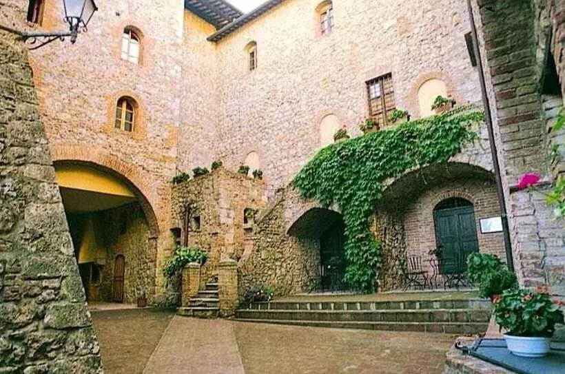 ホテル Castel Pietraio