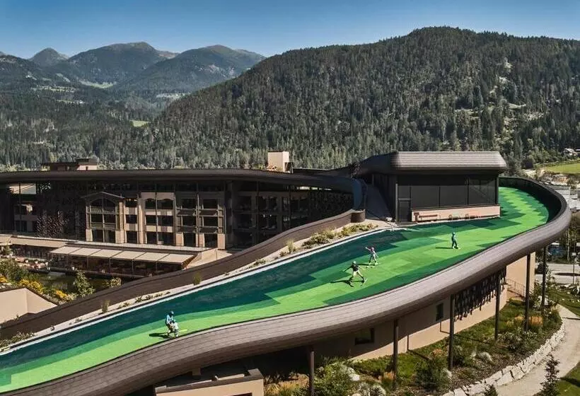 Отель Falkensteiner Family Resort Lido Superior