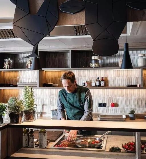 Отель Falkensteiner Family Resort Lido Superior