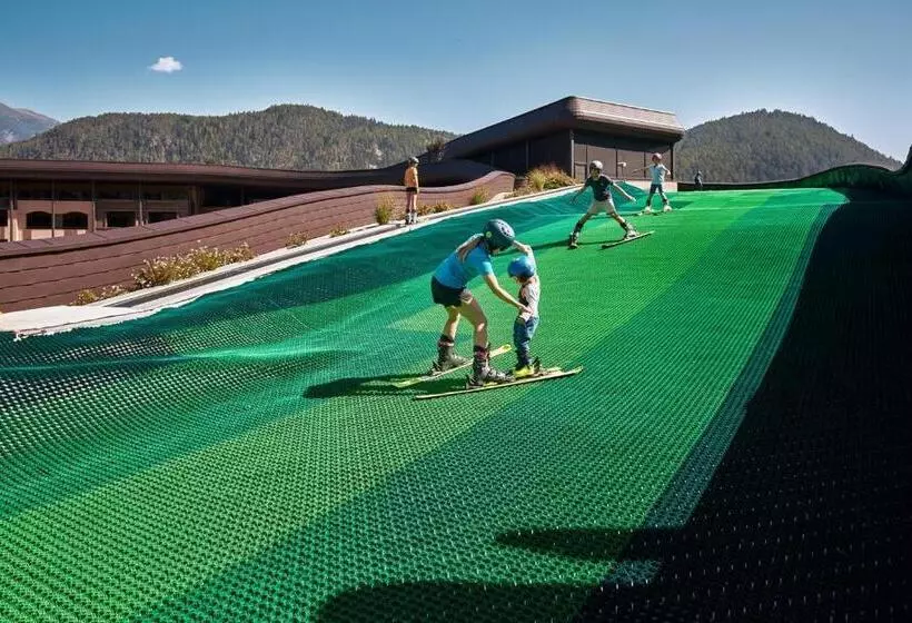 Отель Falkensteiner Family Resort Lido Superior