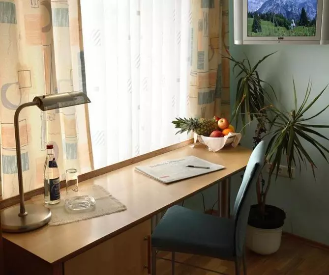 ホテル Goldener Adler