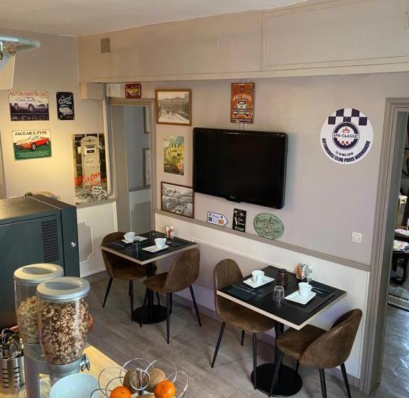 בית מלון כפרי Hôtel Céline   Hôtel De La Gare