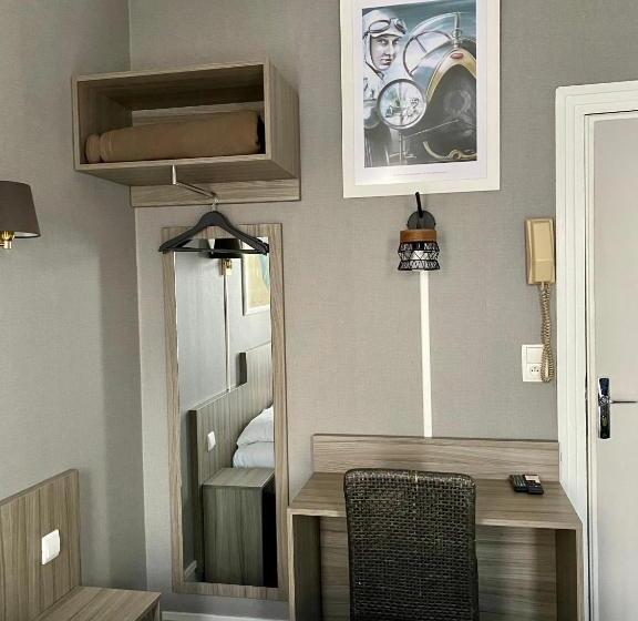 בית מלון כפרי Hôtel Céline   Hôtel De La Gare