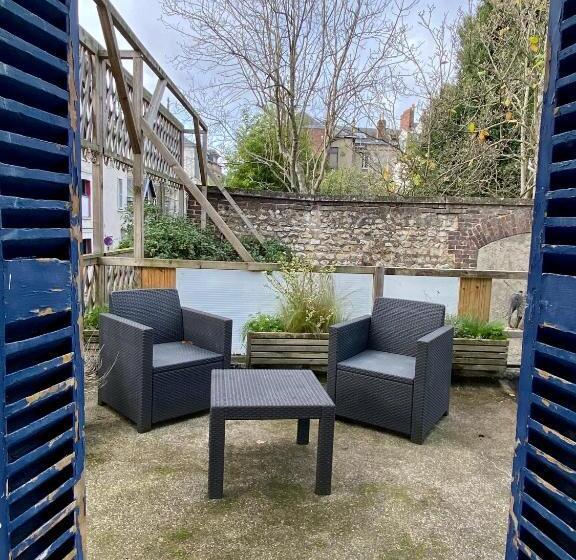 בית מלון כפרי Hôtel Céline   Hôtel De La Gare