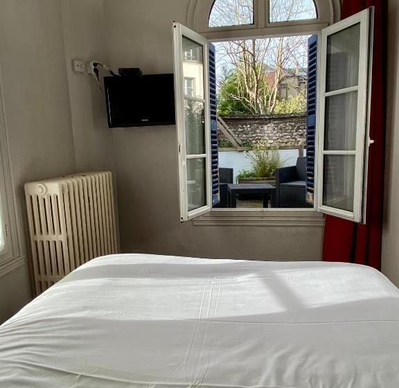 בית מלון כפרי Hôtel Céline   Hôtel De La Gare