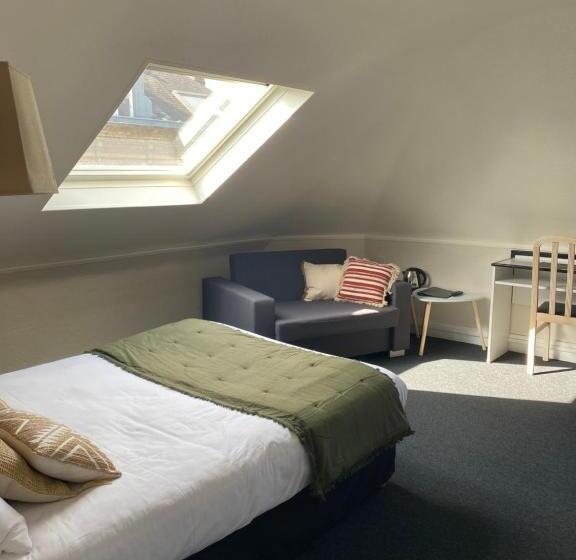 בית מלון כפרי Hôtel Céline   Hôtel De La Gare