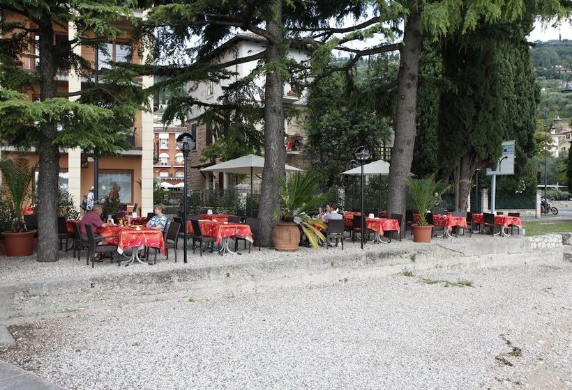 בית מלון כפרי Lido