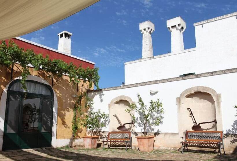 בית מלון כפרי Masseria Refrigerio