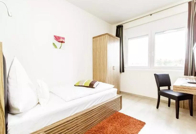 호텔 Maxis Digitaler Self Check In