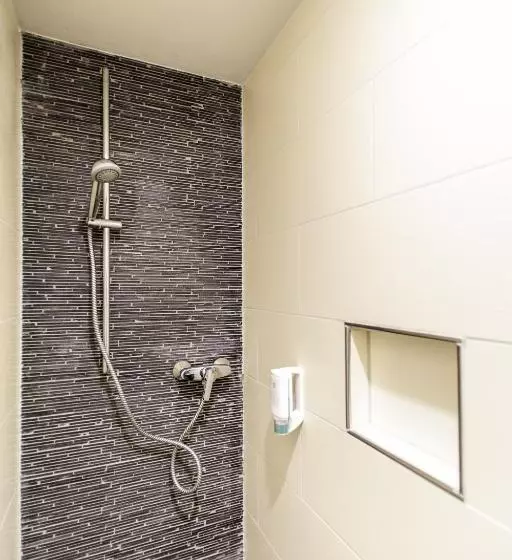 호텔 Maxis Digitaler Self Check In