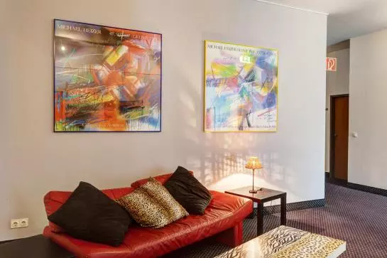 בית מלון כפרי Plaza Suites Rüsselsheim