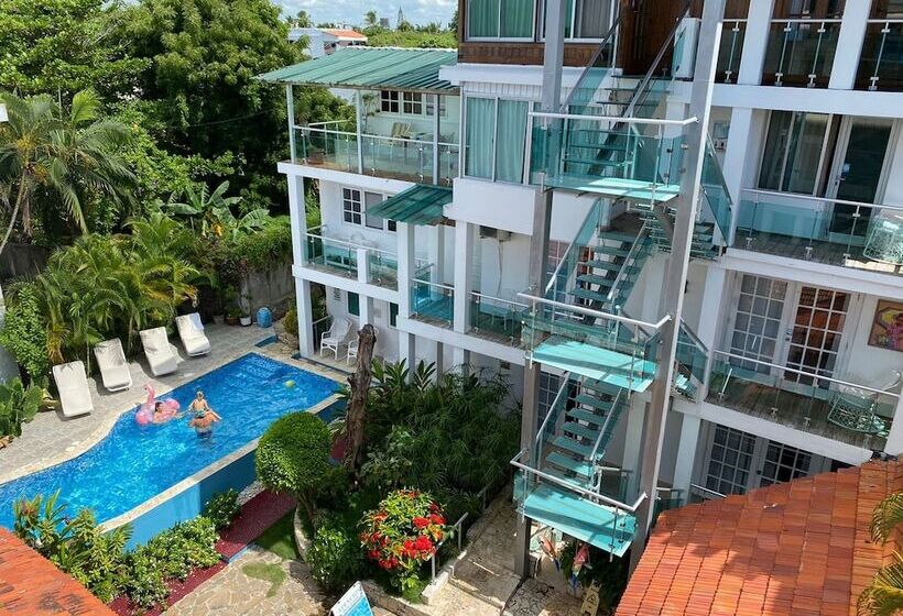 호텔 Neptuno Refugio