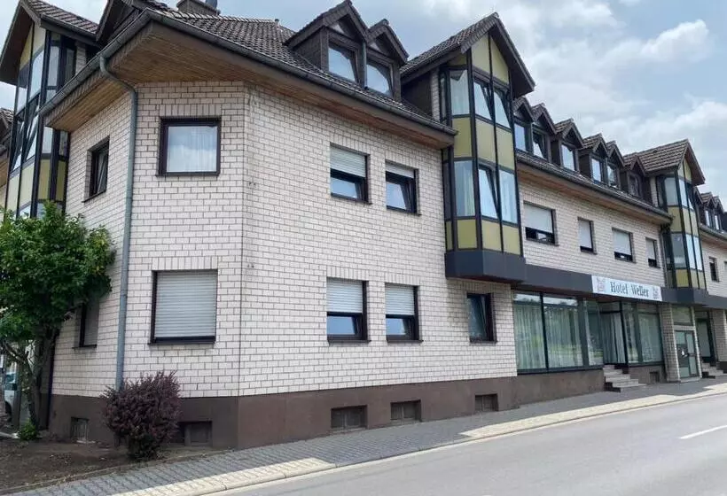 هتل Pension Weller