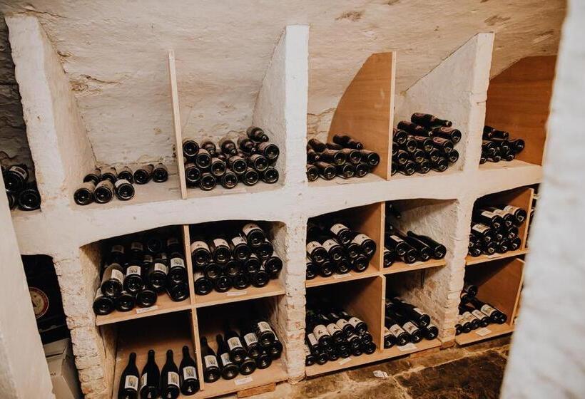 בית מלון כפרי Rose Red